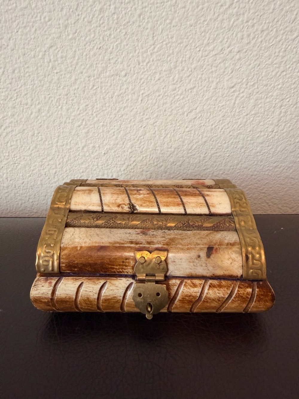 Decorative Bone and Brass Trinket Box - Cream and Brown